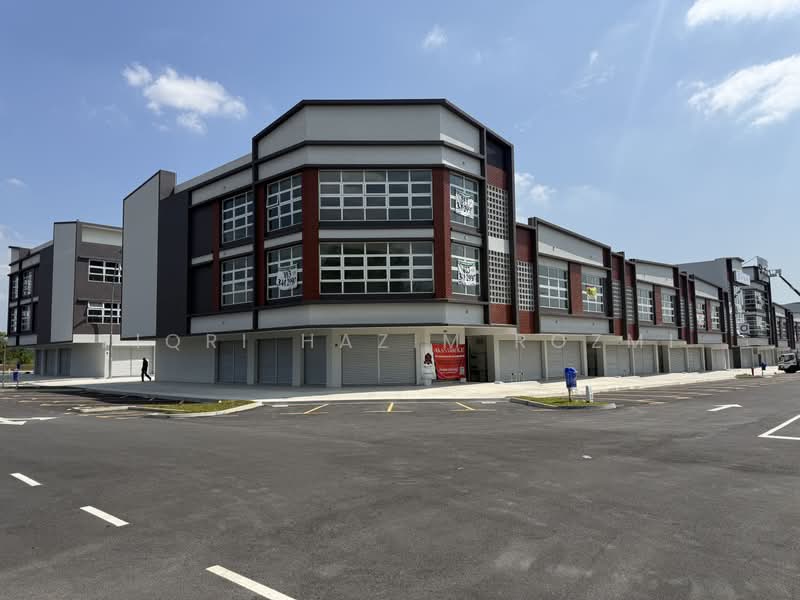 Kedai / Pejabat untuk Disewa di Seksyen U16 (Shah Alam) - Fiqri Hazim Rozmi - Exterior - PropertyGuru.com.my