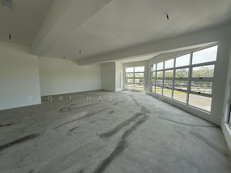 Kedai / Pejabat untuk Disewa di Seksyen U16 (Shah Alam) - Fiqri Hazim Rozmi - Interior - PropertyGuru.com.my