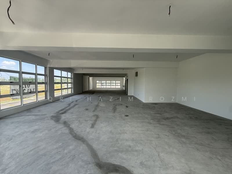Kedai / Pejabat untuk Disewa di Seksyen U16 (Shah Alam) - Fiqri Hazim Rozmi - Interior - PropertyGuru.com.my