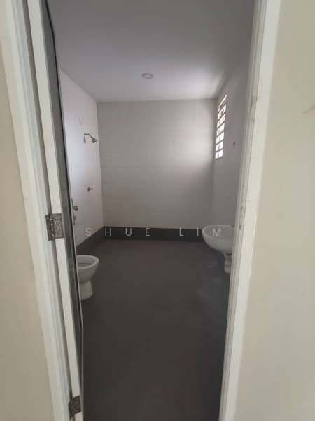 Semi-Detached House for Sale in Taman Bukit (Bukit Mertajam) - Shue Lim - Bathroom - PropertyGuru.com.my