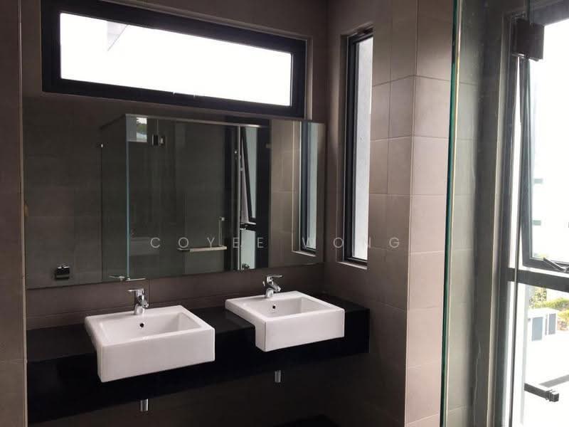 Rumah Bandar untuk Dijual di Sunway Montana (Setapak) - Coyee Wong - Bathroom - PropertyGuru.com.my