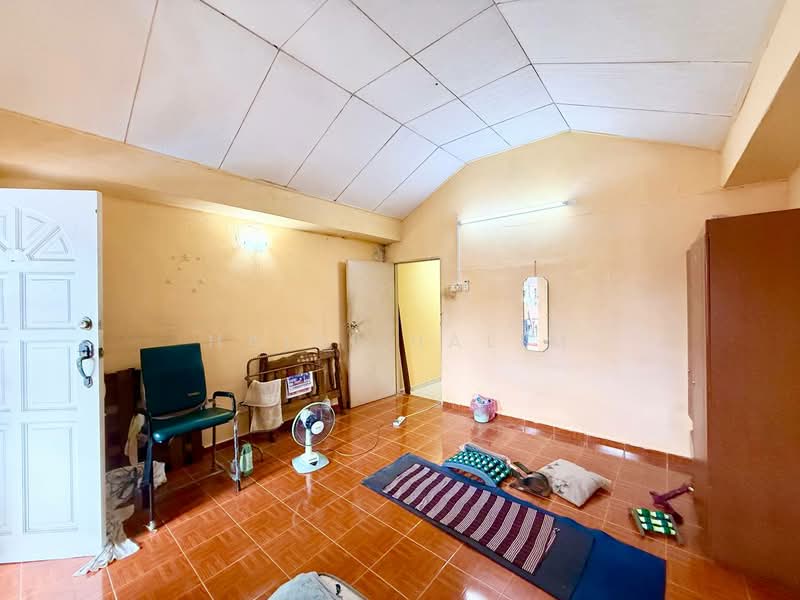 Rumah Teres 2 Tingkat untuk Dijual di Pjs 4 (Petaling Jaya) - Hairi Halim - PropertyGuru.com.my
