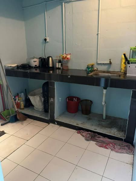 Rumah Teres 2 Tingkat untuk Dijual di Taman Pakatan (Ipoh) - Fatin . - Kitchen - PropertyGuru.com.my