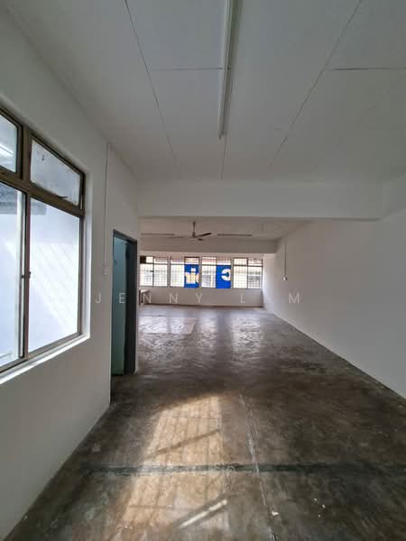 Shop for Sale in Taman Daya (Johor Bahru) - Jenny Lam - Interior - PropertyGuru.com.my