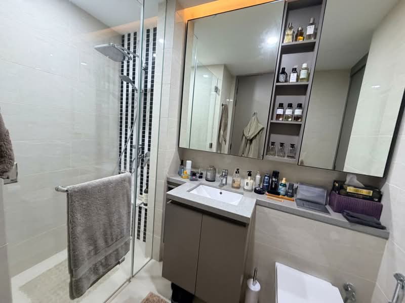 Service Residence for Sale at Eaton Residence - Norlela . - Bathroom - PropertyGuru.com.my