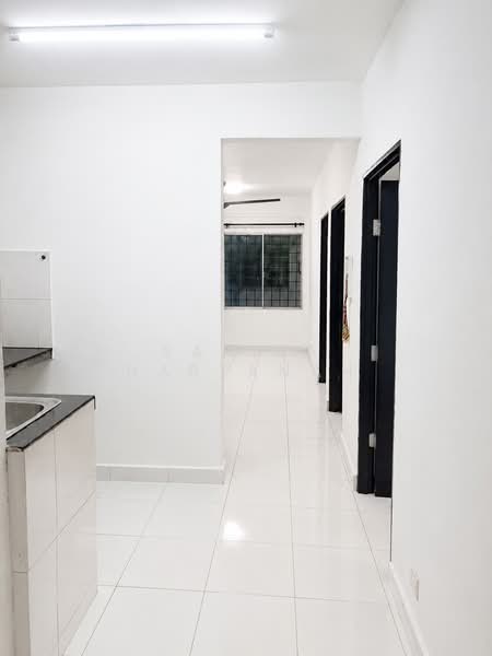Flat for Sale at Taman Puchong Perdana - Sariza Hartanah - Corridor - PropertyGuru.com.my
