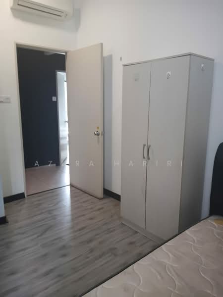 Servis Apartment untuk Disewa di D'sands Residence - Azura Hariri - Bedroom - PropertyGuru.com.my