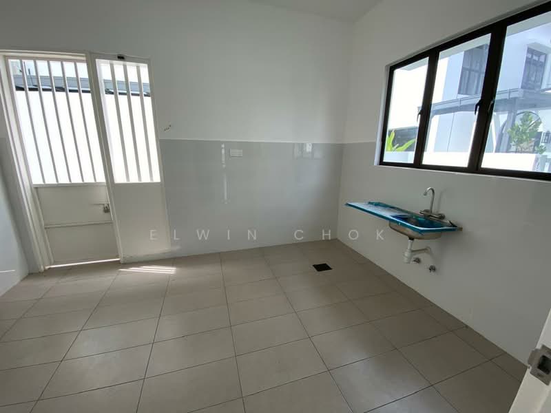 Rumah Berkembar untuk Dijual di Setia Utama (Setia Alam) - Elwin Chok - Kitchen - PropertyGuru.com.my