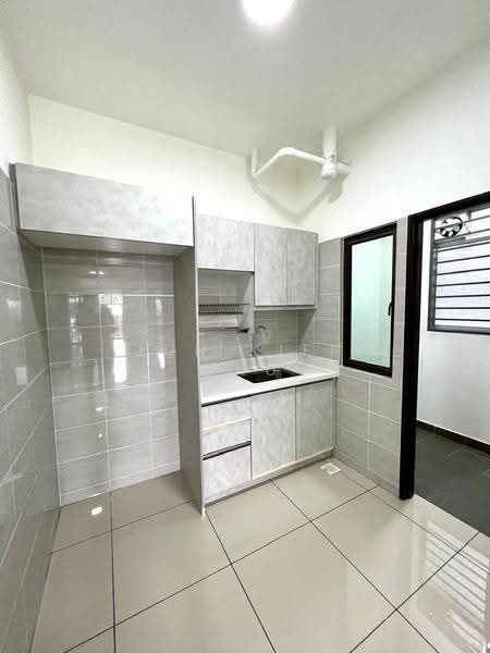 Condominium for Rent at Residensi Zamrud - Jun Kien Chu - PropertyGuru.com.my