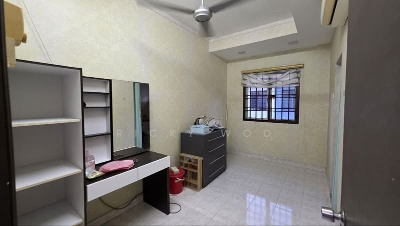 Terraced House for Sale in Taman Mutiara Rini (Skudai) - Ricky Woo - Bedroom - PropertyGuru.com.my