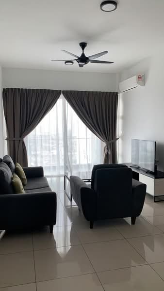 Kondominium untuk Disewa di SKS Pavillion Residences - Jaclyn Wong - Living Room - PropertyGuru.com.my
