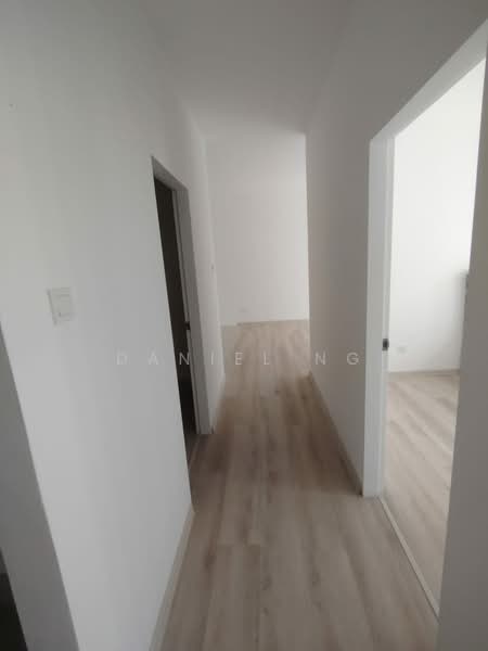 Kondominium untuk Dijual di Milano Eight - Daniel Ng - Corridor - PropertyGuru.com.my