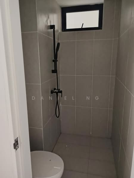 Kondominium untuk Dijual di Milano Eight - Daniel Ng - Bathroom - PropertyGuru.com.my