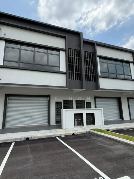 Shop for Rent in Bandar Rimbayu (Telok Panglima Garang) - Jie Hoh - Exterior - PropertyGuru.com.my