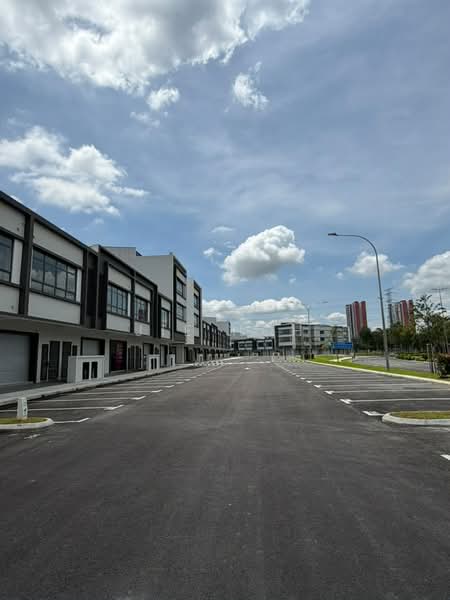 Shop for Rent in Bandar Rimbayu (Telok Panglima Garang) - Jie Hoh - Exterior - PropertyGuru.com.my