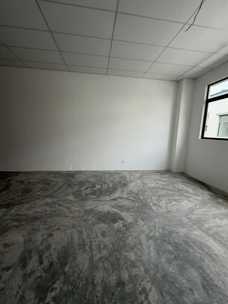 Shop for Rent in Bandar Rimbayu (Telok Panglima Garang) - Jie Hoh - Interior - PropertyGuru.com.my