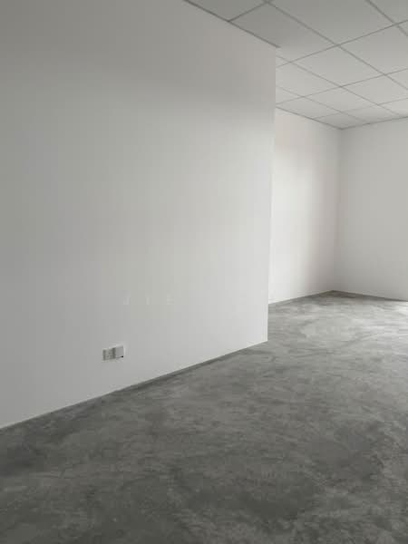 Shop for Rent in Bandar Rimbayu (Telok Panglima Garang) - Jie Hoh - Interior - PropertyGuru.com.my