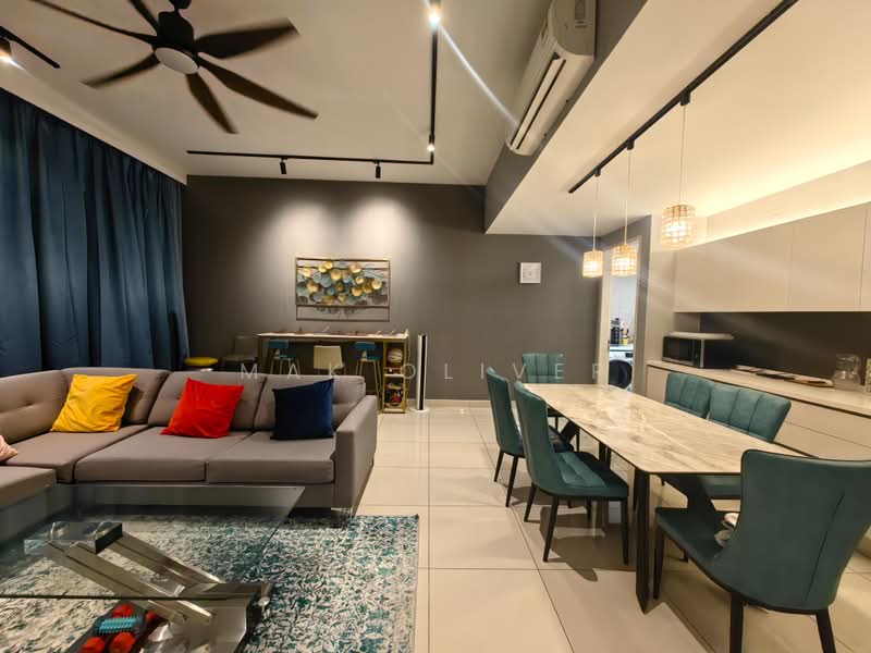 Servis Apartment untuk Dijual di The Park Sky Residence - Mak Oliver - Living Room - PropertyGuru.com.my