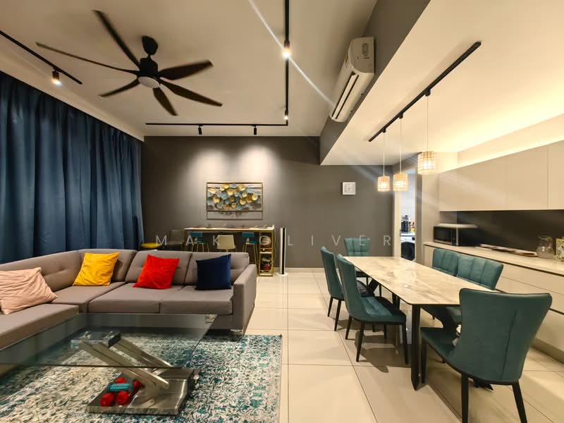 Servis Apartment untuk Dijual di The Park Sky Residence - Mak Oliver - Living Room - PropertyGuru.com.my