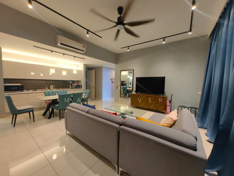 Servis Apartment untuk Dijual di The Park Sky Residence - Mak Oliver - Living Room - PropertyGuru.com.my