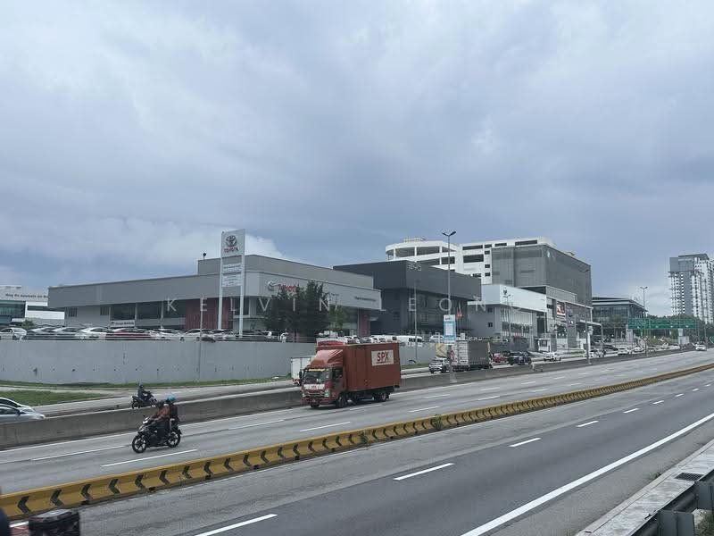 Kedai / Pejabat untuk Dijual di Balakong (Selangor) - Kelvin Leong - Exterior - PropertyGuru.com.my