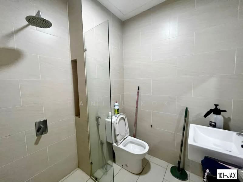 Semi-Detached House for Sale in Eco Ardence (Setia Alam) - Daniel Kok - Bathroom - PropertyGuru.com.my