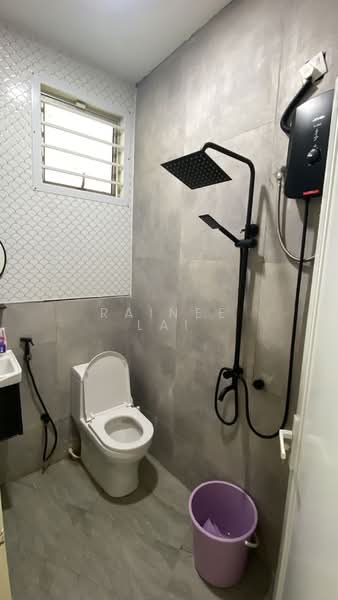 Rumah Berkembar untuk Dijual di Taman Nong Chik (Johor Bahru) - Rainee Lai - PropertyGuru.com.my