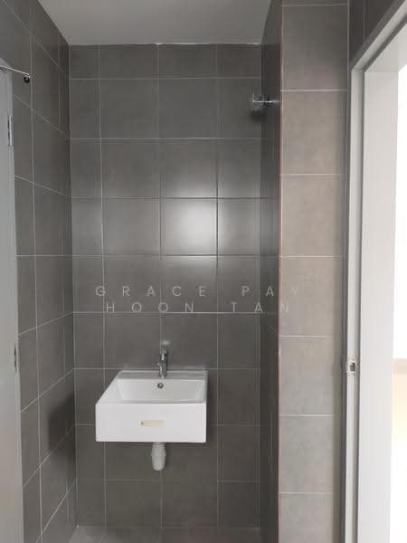Rumah Teres 1.5-Tingkat untuk Disewa di Taman Bayu Emas (Klang) - Grace Pay Hoon Tan - Bathroom - PropertyGuru.com.my