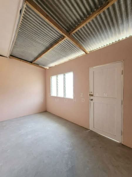 1-storey Terraced House for Sale in Taman Muara Esbee (Kuala Selangor) - Mohd Hazlan bin Mohd Sopi - PropertyGuru.com.my