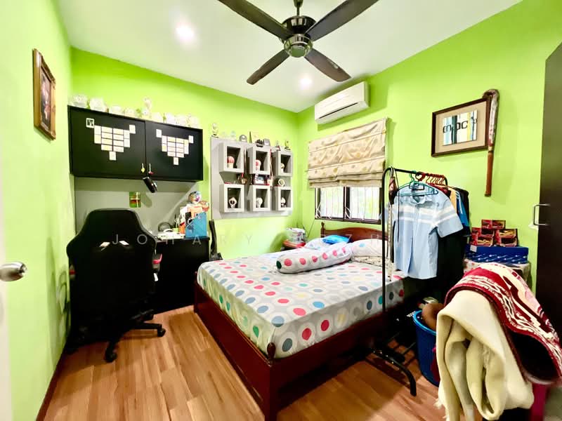 Semi-Detached House for Sale in Seksyen U9 (Shah Alam) - Johary Adzhar - Bedroom - PropertyGuru.com.my