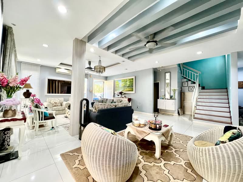 Semi-Detached House for Sale in Seksyen U9 (Shah Alam) - Johary Adzhar - Living Room - PropertyGuru.com.my
