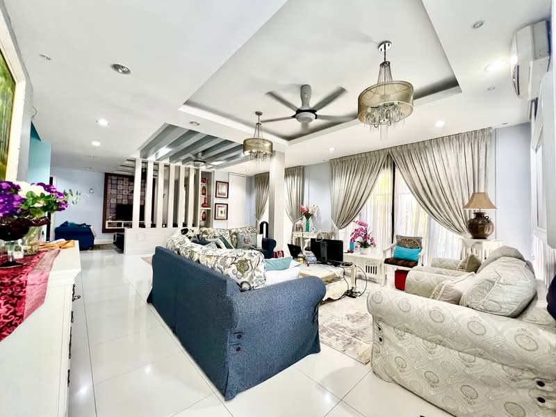 Semi-Detached House for Sale in Seksyen U9 (Shah Alam) - Johary Adzhar - Living Room - PropertyGuru.com.my