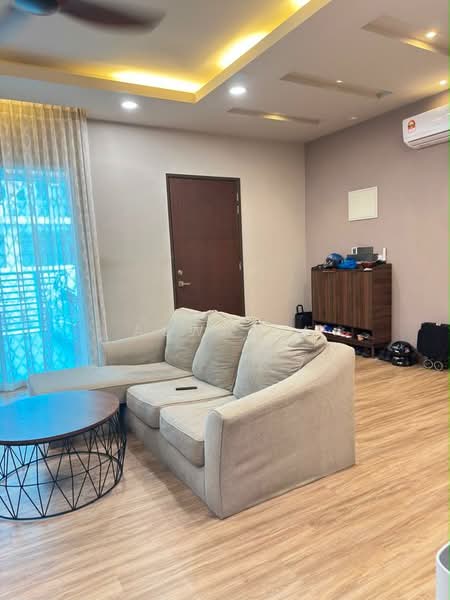 Rumah Teres 2 Tingkat untuk Dijual di Bandar Tasek Mutiara (Simpang Ampat) - Aswad . - Living Room - PropertyGuru.com.my