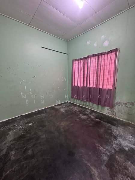1-storey Terraced House for Sale in Taman Muara Esbee (Kuala Selangor) - Mohd Hazlan bin Mohd Sopi - PropertyGuru.com.my