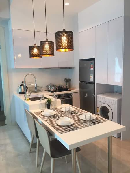 Servis Apartment untuk Disewa di Vogue Suites One - Renetta Jau - Kitchen - PropertyGuru.com.my