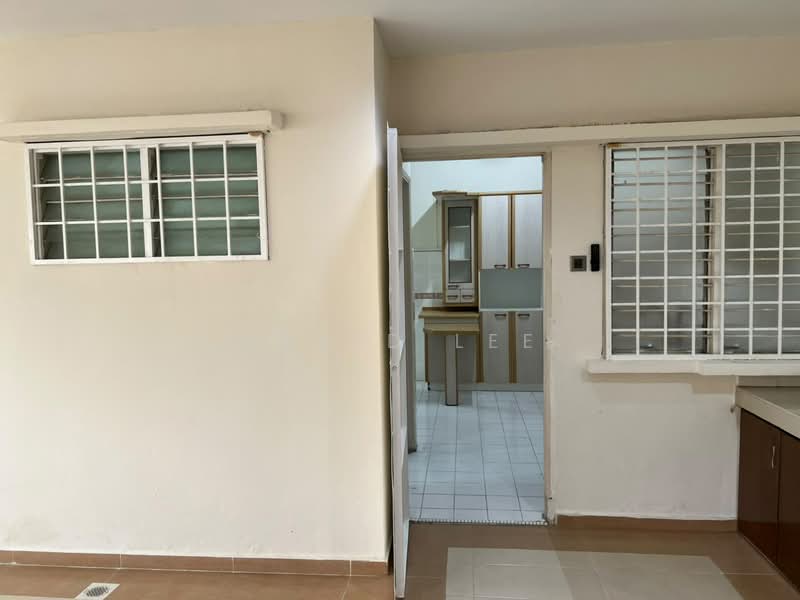 Rumah Berkembar untuk Disewa di Bandar Sungai Long (Selangor) - David Lee - Kitchen - PropertyGuru.com.my
