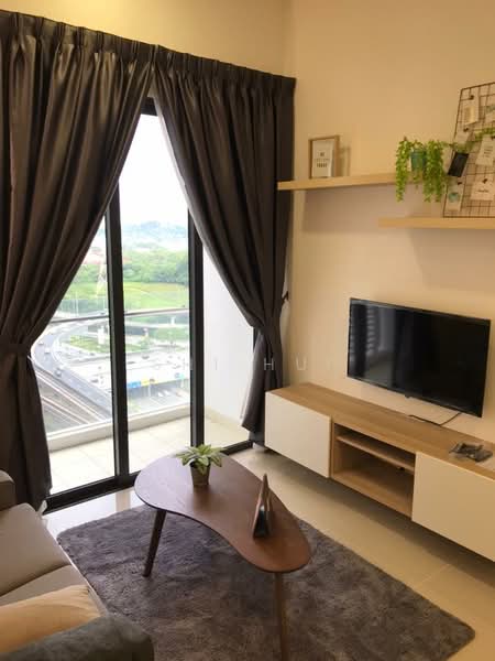 Servis Apartment untuk Disewa di South View - Shi Hui - Living Room - PropertyGuru.com.my