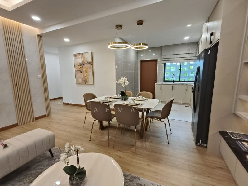 Rumah Bandar untuk Dijual di Cyberjaya (Selangor) - zaifuldiamin ahmad - Dining Room - PropertyGuru.com.my