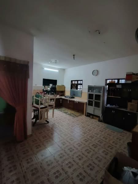 Rumah Banglo untuk Dijual di Taman Meru (Ipoh) - Fatin . - Kitchen - PropertyGuru.com.my