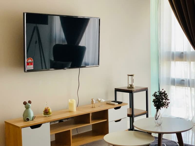 Servis Apartment untuk Disewa di Anggun Residences - Pauline Chong - Living Room - PropertyGuru.com.my