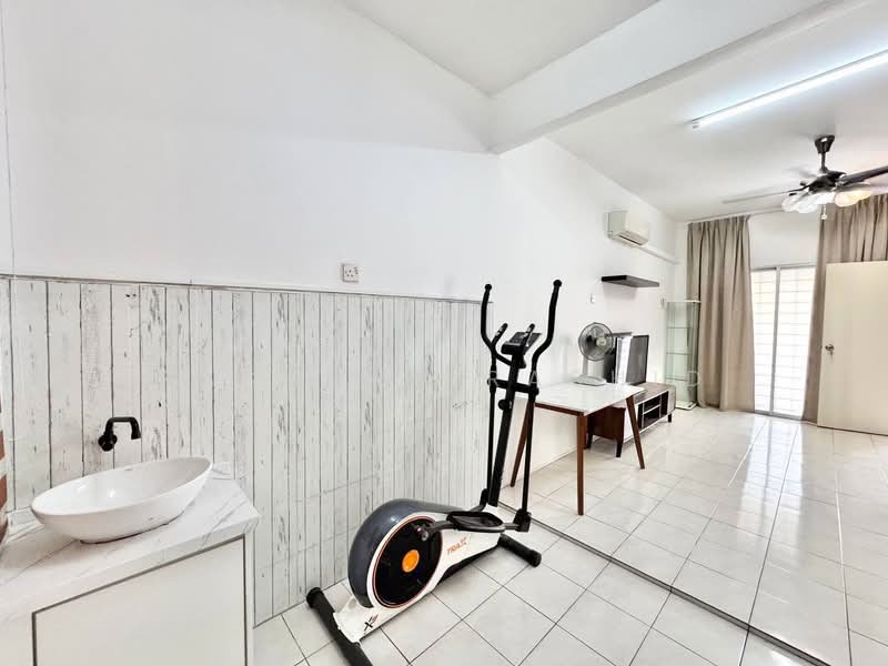 Rumah Teres 2 Tingkat untuk Dijual di Jenjarom (Selangor) - Rashdan Rashid - PropertyGuru.com.my