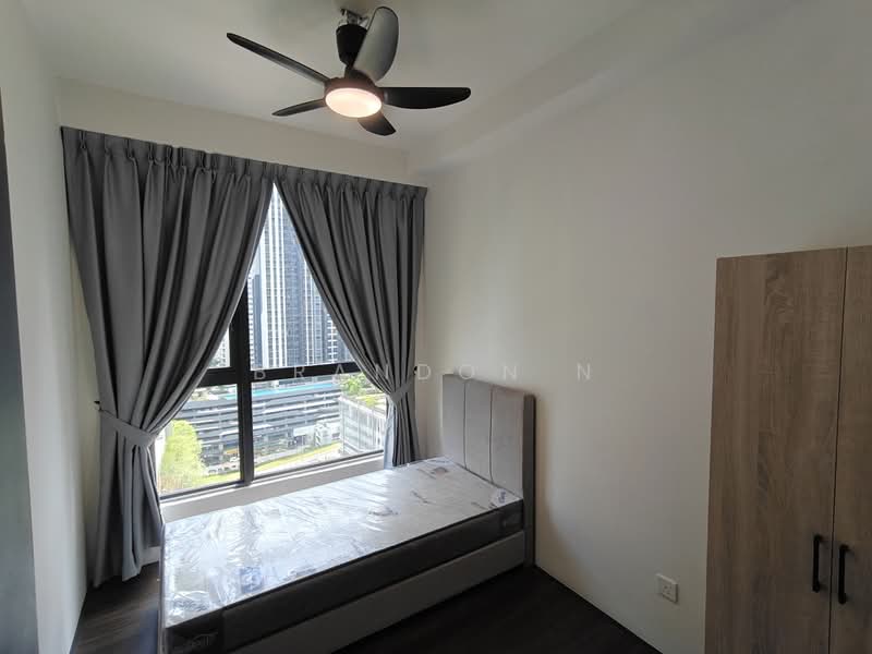Kediaman Servis untuk Disewa di Altris Residences @ The Quartz WM - Brandon N - Bedroom - PropertyGuru.com.my