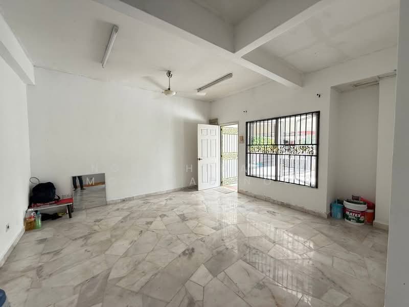 Rumah Teres untuk Dijual di Taman Pinggiran Senawang (Sungai Gadut) - Noor Hidayah Mohamad Noor - Living Room - PropertyGuru.com.my