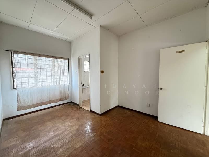 Rumah Teres untuk Dijual di Taman Pinggiran Senawang (Sungai Gadut) - Noor Hidayah Mohamad Noor - Interior - PropertyGuru.com.my