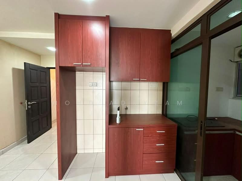 Condominium for Rent at Indah Alam (Subang Andaman) - Mohd Adryzam - Kitchen - PropertyGuru.com.my