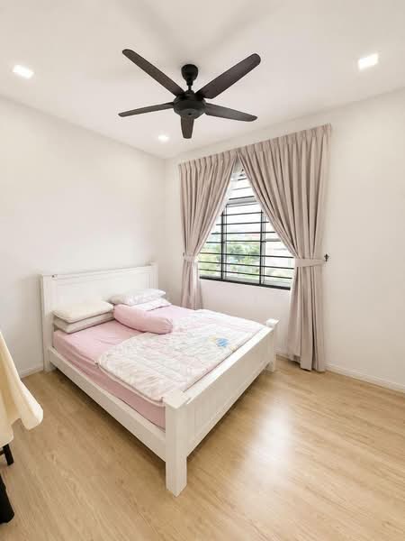 2-storey Terraced House for Sale in Setia Tropika (Johor Bahru) - Tony Lim - Bedroom - PropertyGuru.com.my