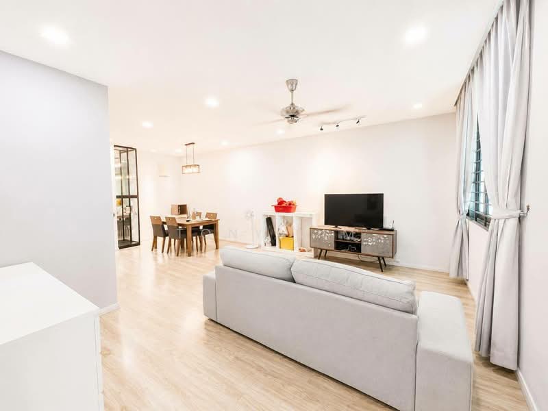2-storey Terraced House for Sale in Setia Tropika (Johor Bahru) - Tony Lim - Living Room - PropertyGuru.com.my