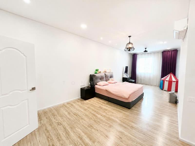 2-storey Terraced House for Sale in Setia Tropika (Johor Bahru) - Tony Lim - Bedroom - PropertyGuru.com.my