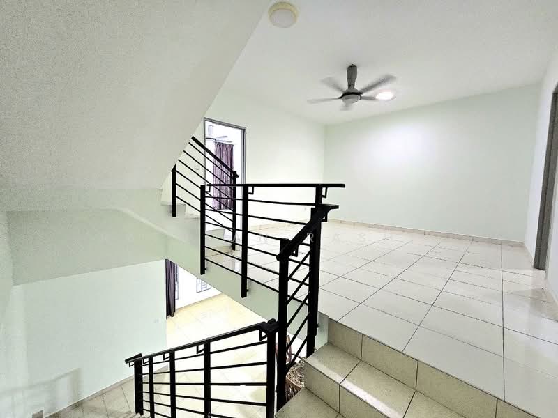 3-storey Terraced House for Sale in Kajang (Selangor) - Rashdan Rashid - PropertyGuru.com.my