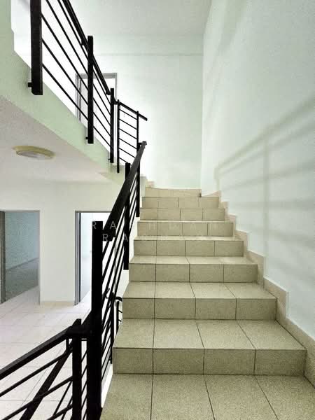 3-storey Terraced House for Sale in Kajang (Selangor) - Rashdan Rashid - PropertyGuru.com.my